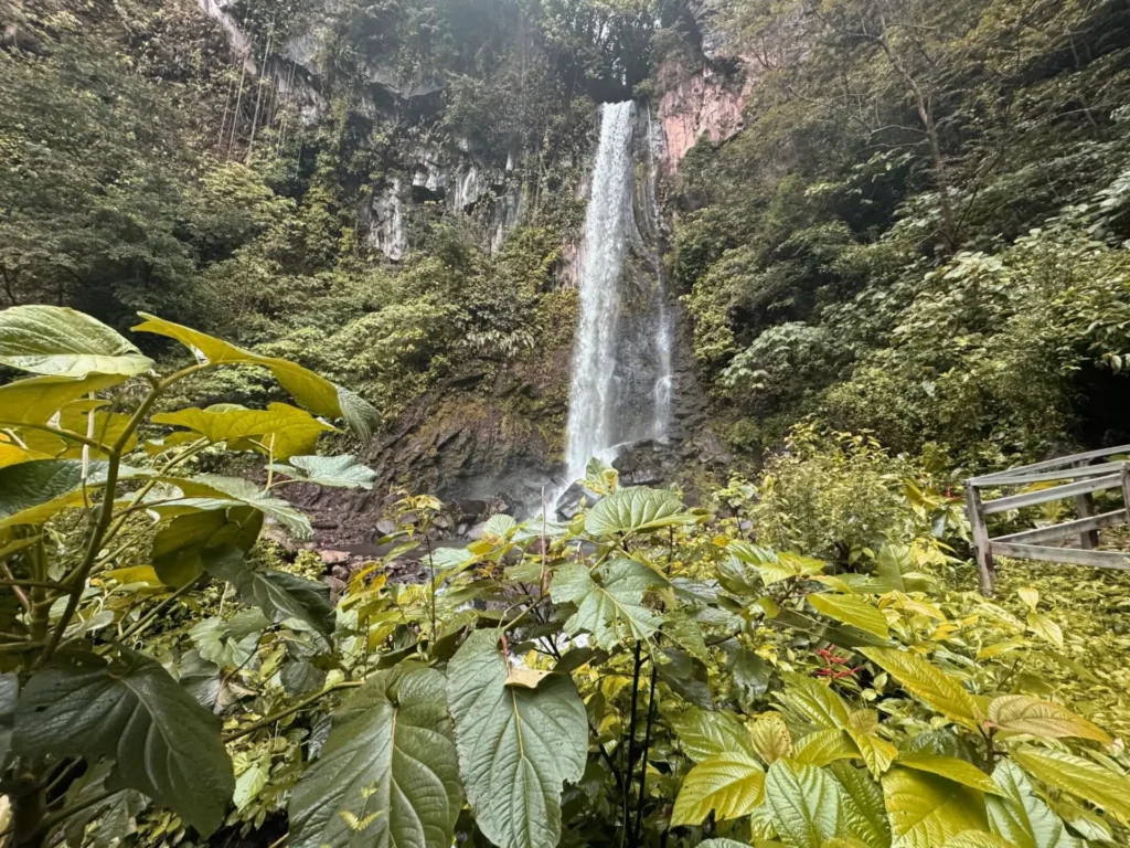 Buena Vista Rincon De La Vieja vattenfall