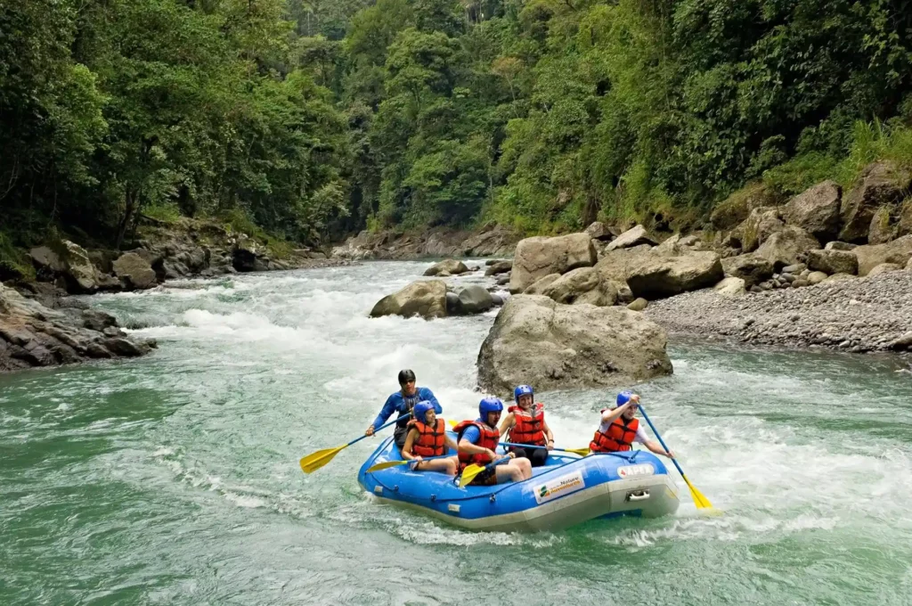 Pacuare White Water Rafting, forsränning